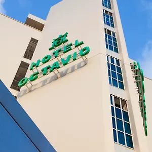 Mir Octavio Hotel